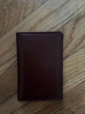 Men's Bi-Fold Leather Wallet - Brown
